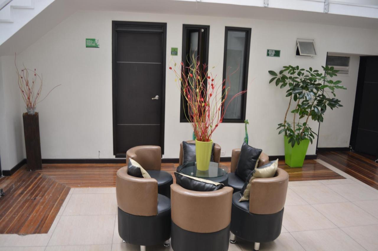Hotel Quality Comfort House Богота Екстериор снимка